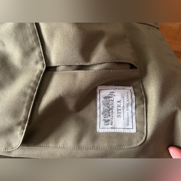 Green parka / jacket SITKA (now ECOLOGYST) local Canadian brand. - Picture 3 of 4